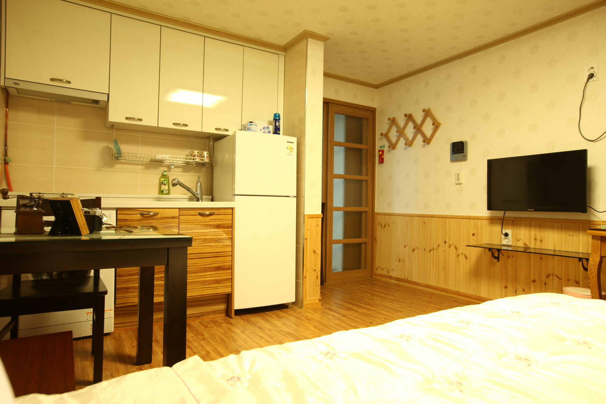 Jungmun Haesung Parktel Villa Seogwipo Exterior foto